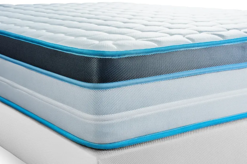 Pack lit complet 140x200 cm - Matelas + Sommier Blanc (en kit) + 2 oreillers + Couette - BodyFit