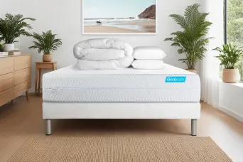 Pack lit complet 180x200 cm - Matelas + Sommier Blanc (en kit) + 2 oreillers + Couette - Biocare