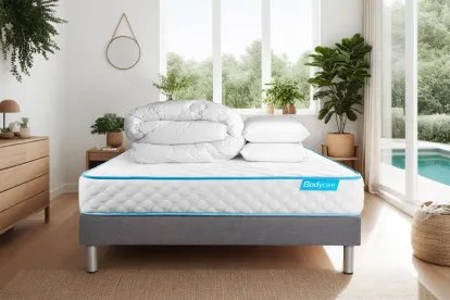 Pack lit complet 160x200 cm - Matelas + Sommier Gris + 2 oreillers + Couette - Bodyone